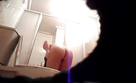 Leaked video of Indian teen taking shower